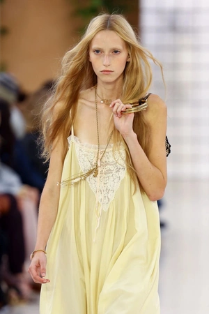 Chloé: главная героиня сезона - слип-десс | Новости сайта